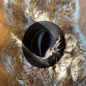 Woman’s vintage wide brim western hat